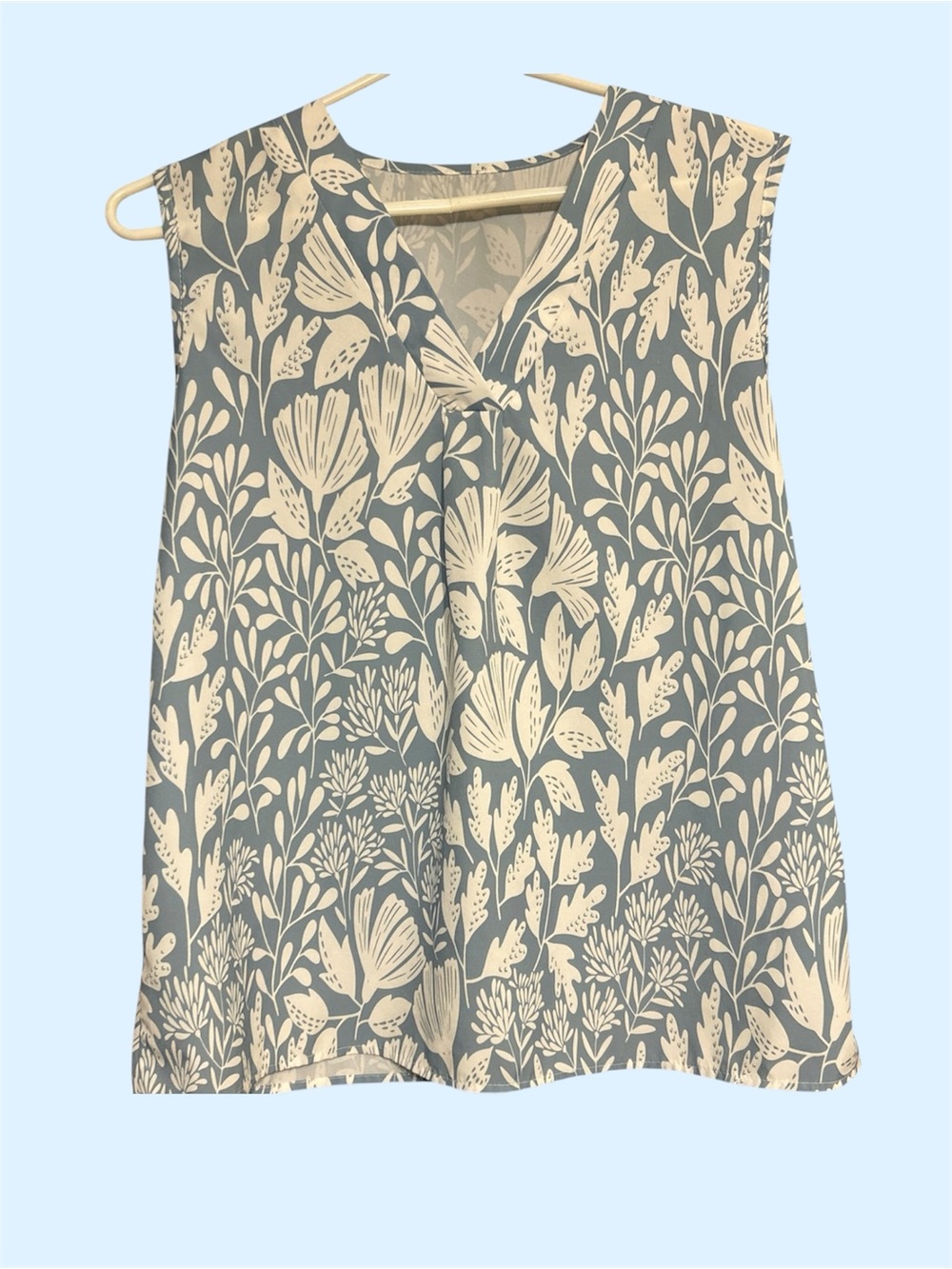 & Other Stories Blue Floral Tie-Neck Camisole